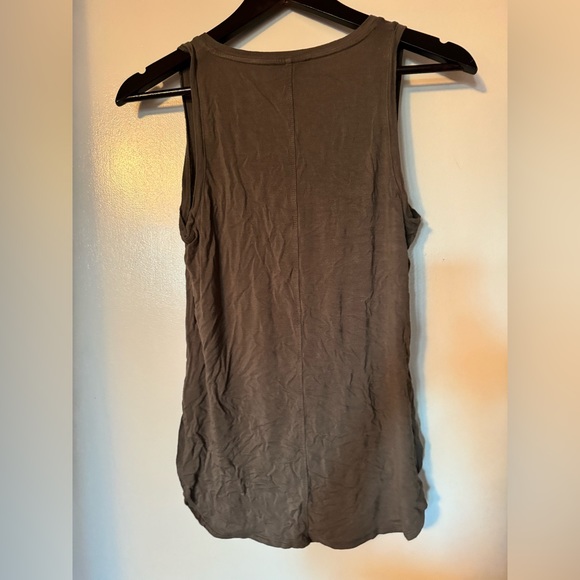 aritzia top - Picture 3 of 3